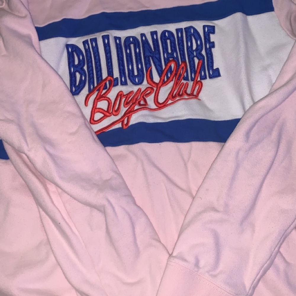 Billionaire boys club pull over